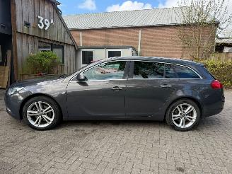 skadebil auto Opel Insignia SPORTS TOURER 1.6 TURBO KM NAP 1E EIGENAAR 180PK 2013/2