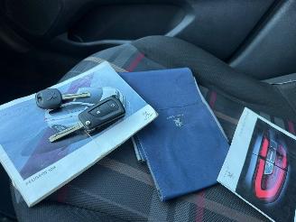 Peugeot 108 1.0 E-VTI 5DRS AIRCO picture 21