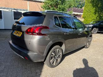 Peugeot 2008 1.2 AUTOMAAT PANO 39000!! NAVI CAMERA picture 6