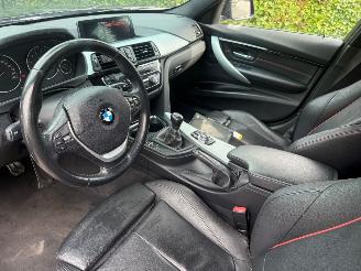 BMW 3-serie 320I SPORT HIGH EXECUTIVE picture 16