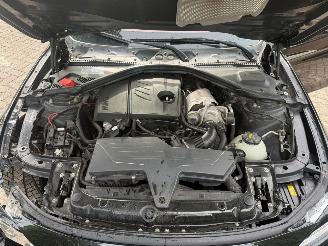 BMW 3-serie 320I SPORT HIGH EXECUTIVE picture 19