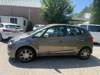 Hyundai Ix20 1.4 AIRCO STOELVERWARMING SPORTVELGEN picture 4