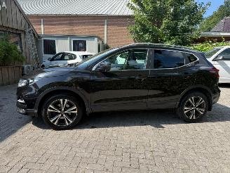Nissan Qashqai 1.2 N-CONNECTA PANO NAVI CAMERA STOELVERWARMING picture 3