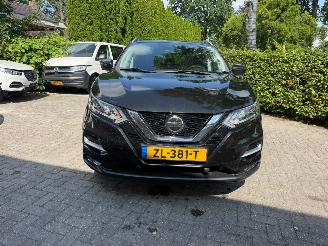 Nissan Qashqai 1.2 N-CONNECTA PANO NAVI CAMERA STOELVERWARMING picture 10