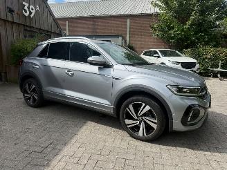 Volkswagen T-Roc 1.5 TSI R-LINE AUTOMAAT NIEUWSTAAT picture 4
