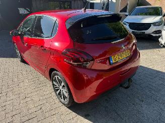 Peugeot 208 1.2 ALLURE CLIMA NAVI CAMERA NL AUTO picture 5
