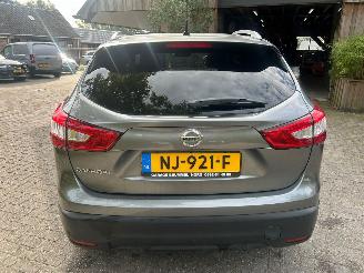 Nissan Qashqai 1.2 N-CONNECTA KM NAP PANO picture 4