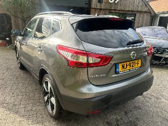 Nissan Qashqai 1.2 N-CONNECTA KM NAP PANO picture 3