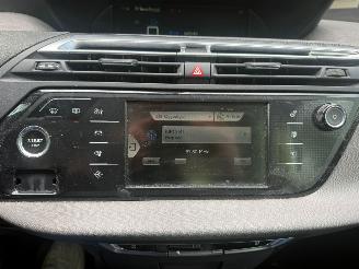 Citroën C4 GRAN PICASSO 1.6 HDI 7P AUT! picture 19