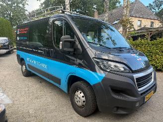 skadebil bedrijf Peugeot Boxer 330 2.2 L2H1 DC AIRCO NAVI 2020/8
