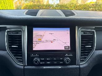 Porsche Macan 2.0 PANO LEDER GEEN SCHADE! picture 27