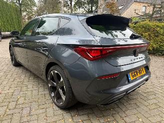 Voiture accidenté Cupra Leon 1.5 eTSI NAVI CAMERA PDC 2023/9