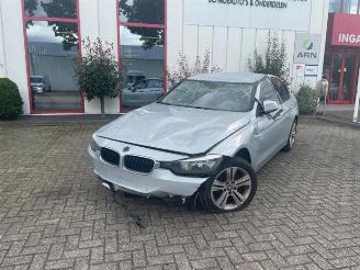 demontáž osobní automobily BMW 3-serie  2015/2