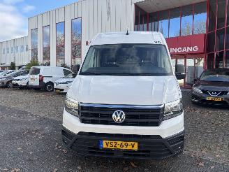 skadebil bedrijf Volkswagen Crafter 35 2.0 TDI L4H3 HIGH 2023/2