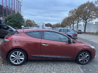 Renault Mégane Coupe 1.4 TCE PRIVILEGE picture 8