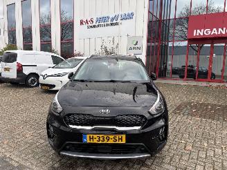 Voiture accidenté Kia Niro HEV DYNAMICLINE 1.6 77KW 2020/4