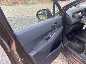 Peugeot 3008 1.6 VTI ACTIVE picture 12