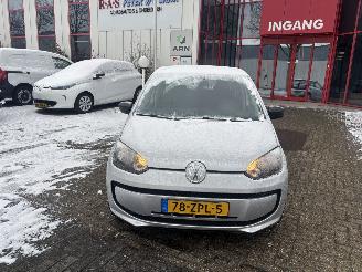 Unfallwagen Volkswagen Up!  2013/2