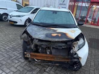 Uttjänta bilar auto Toyota Aygo Aygo X, Hatchback, 2022 1.0 12V VVT-i 2023/12
