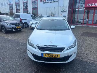 skadebil auto Peugeot 308 1.6 THP ACTIVE 2014/5