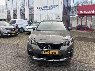 skadebil auto Peugeot 3008 1.2 PURE TECH GT LINE 2017/1