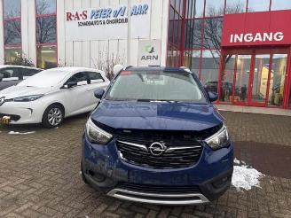 Vrakbiler auto Opel Crossland Crossland (X), SUV, 2017 1.2 Turbo 12V 2019/8