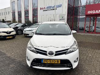 Auto incidentate Toyota Verso 1.6 VVT-I DYNAMIC 7 PERSOONS 2016/1