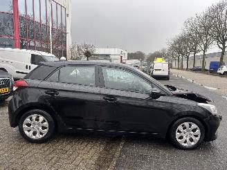 Hyundai I-20 T-GDI COMFORT picture 7