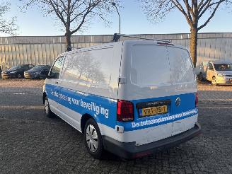 Volkswagen Transporter 2.0 TDI L1H1 26 Comfortline picture 4