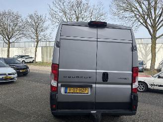 Peugeot Boxer 2.2 BLUEHDI 120 L3H2 3.3T picture 5