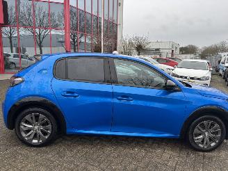 Peugeot e-208 EV Allure Pack 50 kWh picture 8