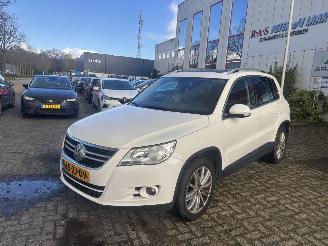 Volkswagen Tiguan  picture 2