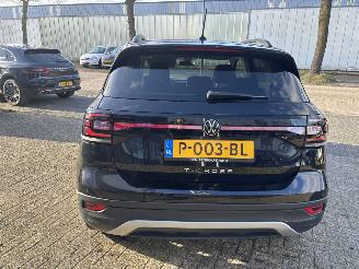 Volkswagen T-Cross 1.0tsi life picture 5