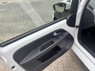 Volkswagen Up! 1.0 44KW HIGH UP BLUEMOTION TECHNOLOGY picture 14