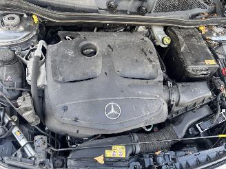 Mercedes A-klasse A-KLASSE 180 AMB. AMG LINE picture 18