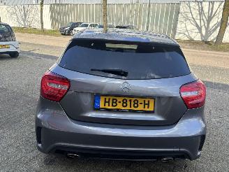 Mercedes A-klasse A-KLASSE 180 AMB. AMG LINE picture 5
