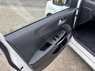 Kia Picanto 1.0 DPI DYNAMICLINE 4ST picture 12