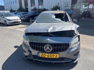 Uttjänta bilar auto Mercedes A-klasse A (W176), Hatchback, 2012 / 2018 1.6 A-180 16V 2012/12