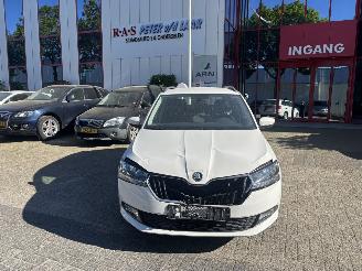 damaged passenger cars Skoda Fabia 1.0 TSI AMBITION 2022/11