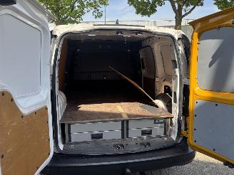 Volkswagen Caddy MODIFIED PARTITION WALL picture 10
