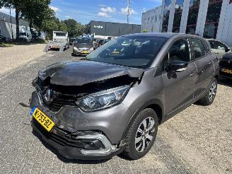 škoda osobní automobily Renault Captur 0.9 TCe Limited 2018/6