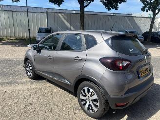 Renault Captur 0.9 TCe Limited picture 3
