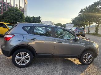 Nissan Qashqai 1.5 dCi picture 8