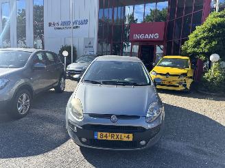 Auto incidentate Fiat Punto 1.3d Multijet 2011/8