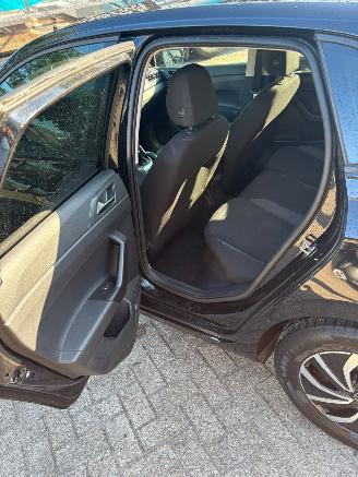 Volkswagen Polo 1.0 TSI Life picture 12