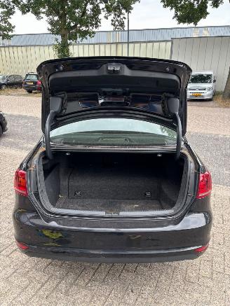 Volkswagen Jetta  picture 23