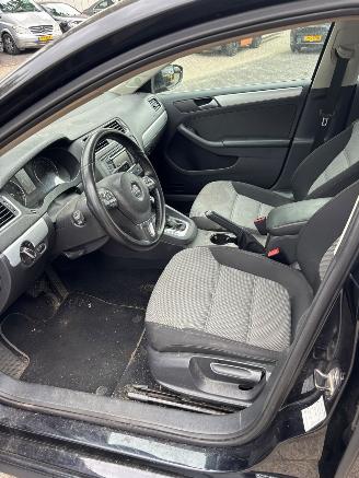 Volkswagen Jetta  picture 15