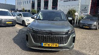 damaged passenger cars DFSK Navor E5 1.5 PHEV L2 Panoramadak/CarAuto/360camera 7p 2025/6