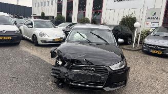 uszkodzony samochody osobowe Audi A1 SPORTBACK 1.6 85KW 2015/1