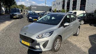 Ford Fiesta ECOB. CONNECTED picture 2